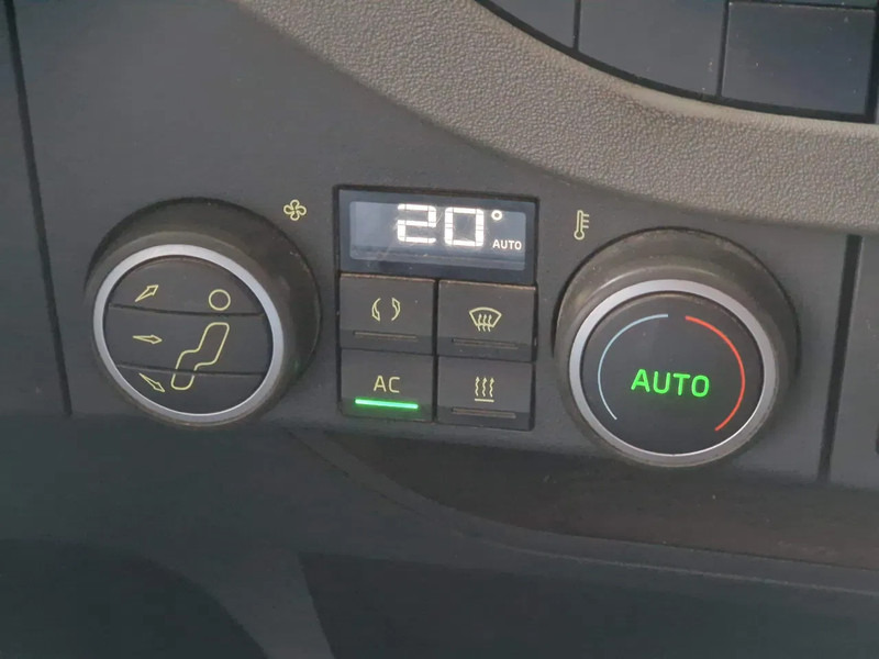 Abrollkipper Volvo FH 13.540 Globetrotter 8x4*4 - HIAB Hook 22T - Full air - Work remote: das Bild 14