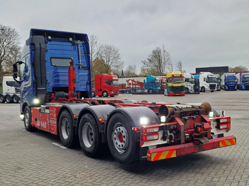 Abrollkipper Volvo FH 13.540 Globetrotter 8x4*4 - HIAB Hook 22T - Full air - Work remote: das Bild 7