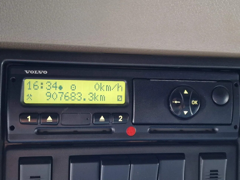 Isotherm LKW Volvo FM 13.460 Globetrotter 6x2*4 - Frigo Carrier Supra 1150 U MT - Zepro loadlift - Steering axle: das Bild 18