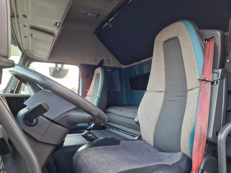 Isotherm LKW Volvo FM 13.460 Globetrotter 6x2*4 - Frigo Carrier Supra 1150 U MT - Zepro loadlift - Steering axle: das Bild 14