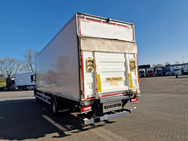 Volvo FM 330 4x2 - Carrier MT 18 Frigo - Loadlift - Full air - Sleepercab - Kühlkoffer LKW: das Bild 5 Volvo FM 330 4x2 - Carrier MT 18 Frigo - Loadlift - Full air - Sleepercab - Kühlkoffer LKW: das Bild 5
