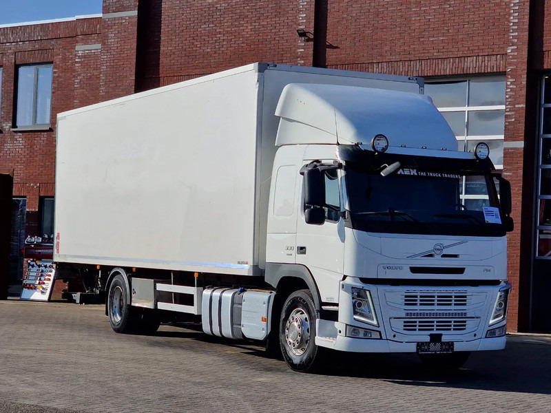 Volvo FM 330 4x2 - Carrier MT 18 Frigo - Loadlift - Full air - Sleepercab - Kühlkoffer LKW: das Bild 1 Volvo FM 330 4x2 - Carrier MT 18 Frigo - Loadlift - Full air - Sleepercab - Kühlkoffer LKW: das Bild 1