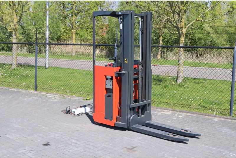Actil L 1350 | TRIPLEX | SIDESHIFT - Schubmaststapler: das Bild 5 Actil L 1350 | TRIPLEX | SIDESHIFT - Schubmaststapler: das Bild 5