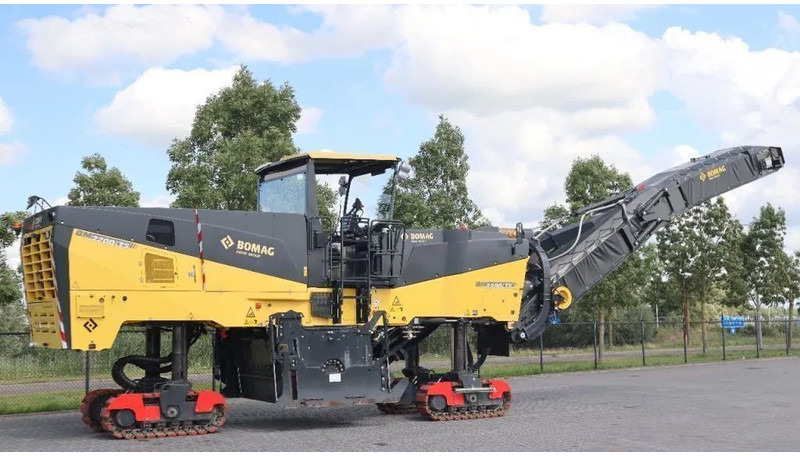 Bomag BM 2200/75 | COLD PLANER | NEW CONDITION! - Baumaschine: das Bild 5 Bomag BM 2200/75 | COLD PLANER | NEW CONDITION! - Baumaschine: das Bild 5