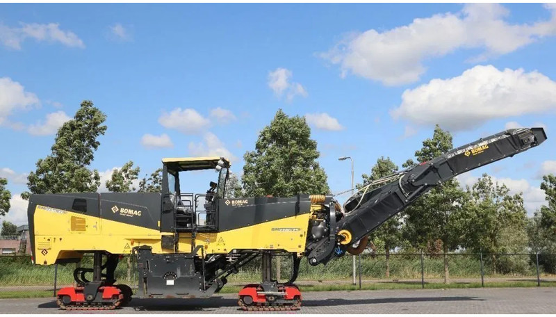 Bomag BM 2200/75 | COLD PLANER | NEW CONDITION! - Asphalttechnik: das Bild 4 Bomag BM 2200/75 | COLD PLANER | NEW CONDITION! - Asphalttechnik: das Bild 4