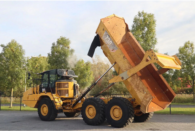Caterpillar 730 04A | TAILGATE | LOW HOURS - Knickgelenkter Dumper: das Bild 3 Caterpillar 730 04A | TAILGATE | LOW HOURS - Knickgelenkter Dumper: das Bild 3