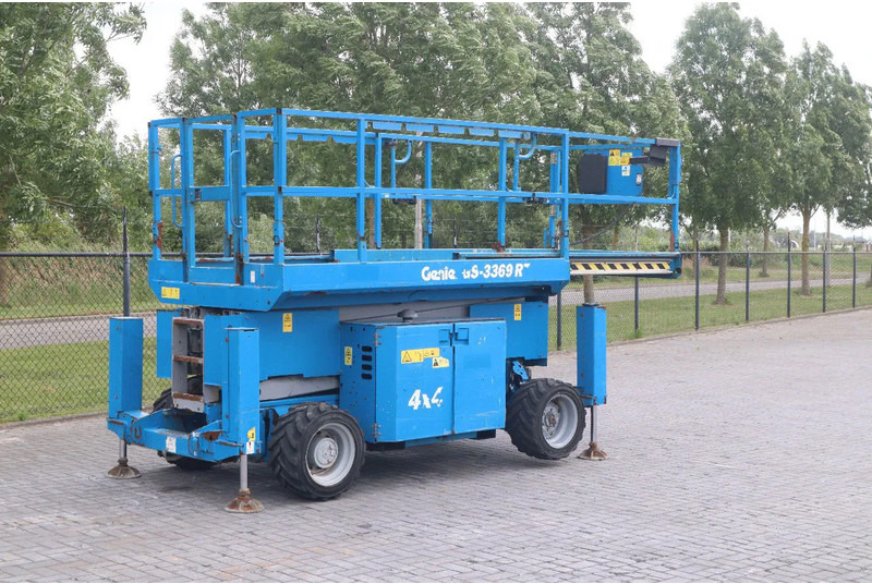 Genie GS-3369 RT | 12 METER | 454 kg - Scherenbühne: das Bild 5 Genie GS-3369 RT | 12 METER | 454 kg - Scherenbühne: das Bild 5