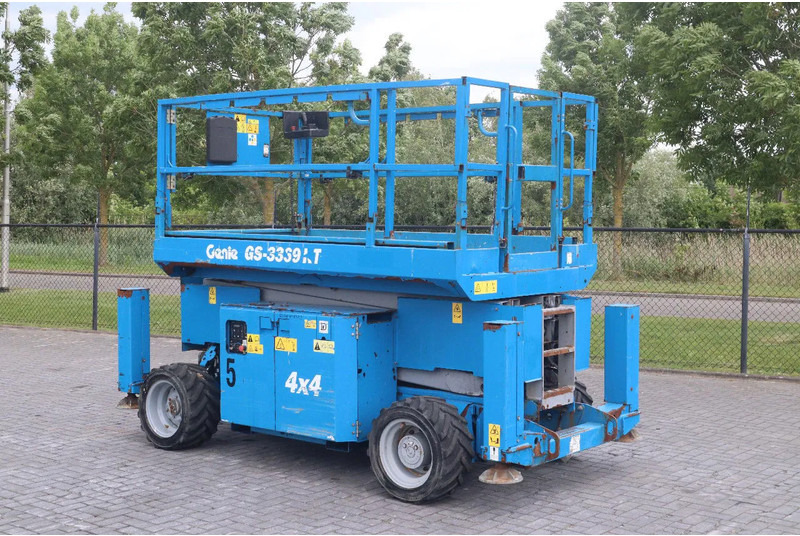 Genie GS-3369 RT | 12 METER | 454 kg - Scherenbühne: das Bild 2 Genie GS-3369 RT | 12 METER | 454 kg - Scherenbühne: das Bild 2
