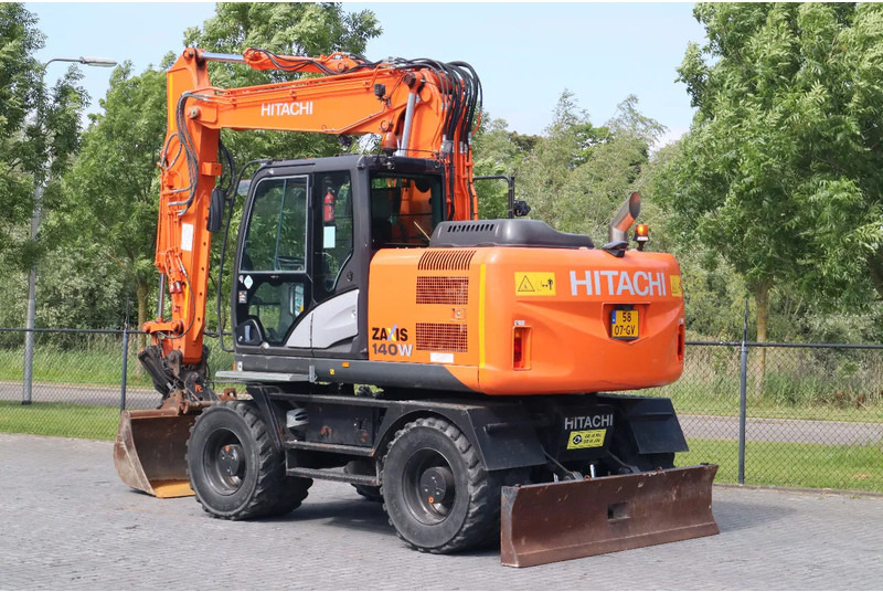 Hitachi ZX 140 W-5B | TILT QC | BUCKET | DOZER BLADE | DUTCH REG. - Mobilbagger: das Bild 3 Hitachi ZX 140 W-5B | TILT QC | BUCKET | DOZER BLADE | DUTCH REG. - Mobilbagger: das Bild 3