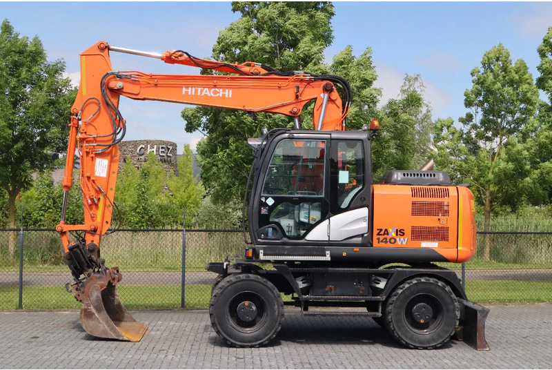 Hitachi ZX 140 W-5B | TILT QC | BUCKET | DOZER BLADE | DUTCH REG. - Mobilbagger: das Bild 1 Hitachi ZX 140 W-5B | TILT QC | BUCKET | DOZER BLADE | DUTCH REG. - Mobilbagger: das Bild 1