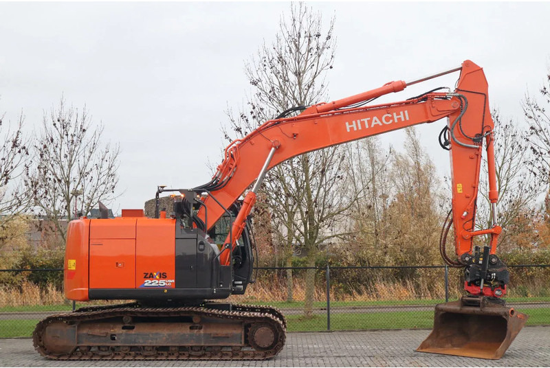 Hitachi ZX225 USRLC-6 | ROTOTILT | 3X BUCKET | TOPCON 3D MC GPS - Kettenbagger: das Bild 4 Hitachi ZX225 USRLC-6 | ROTOTILT | 3X BUCKET | TOPCON 3D MC GPS - Kettenbagger: das Bild 4