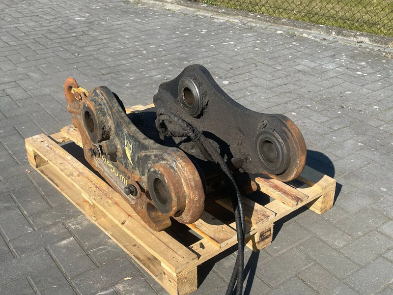 Klepp Mek KM70 | S70 | G70 | QUICK COUPLER | SNELWISSEL - Schnellwechsler: das Bild 4 Klepp Mek KM70 | S70 | G70 | QUICK COUPLER | SNELWISSEL - Schnellwechsler: das Bild 4