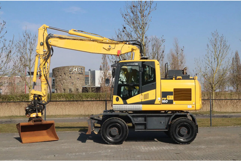 Komatsu PW160-11 | ENGCON TILTROTATOR | BUCKET | TRAILER HYDR. - Mobilbagger: das Bild 1 Komatsu PW160-11 | ENGCON TILTROTATOR | BUCKET | TRAILER HYDR. - Mobilbagger: das Bild 1