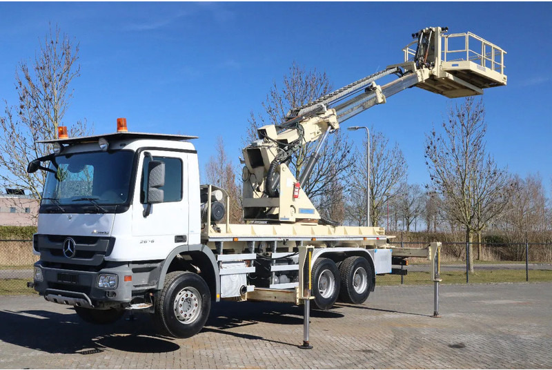 Mercedes-Benz Actros 2636 6X4 | TUNNEL PLATFORM | REMOTE DRIVING - Autokran: das Bild 1 Mercedes-Benz Actros 2636 6X4 | TUNNEL PLATFORM | REMOTE DRIVING - Autokran: das Bild 1