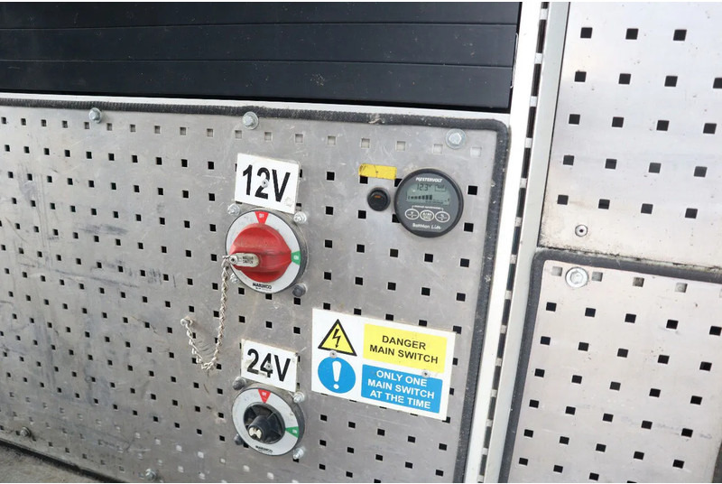 Renault Master 160 DCI | L3H3 | WORKSHOP | WERKSTATT | 5 TON – Leasing Renault Master 160 DCI | L3H3 | WORKSHOP | WERKSTATT | 5 TON: das Bild 12 Renault Master 160 DCI | L3H3 | WORKSHOP | WERKSTATT | 5 TON – Leasing Renault Master 160 DCI | L3H3 | WORKSHOP | WERKSTATT | 5 TON: das Bild 12