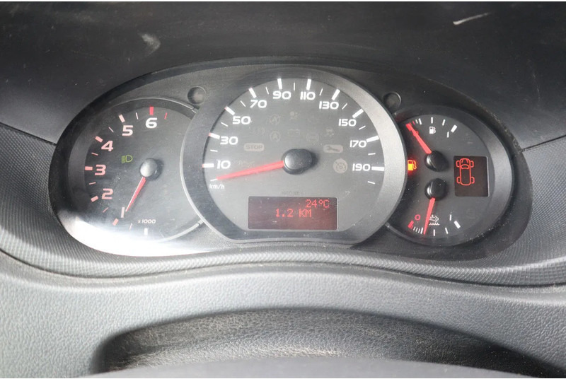 Renault Master 160 DCI | L3H3 | WORKSHOP | WERKSTATT | 5 TON – Leasing Renault Master 160 DCI | L3H3 | WORKSHOP | WERKSTATT | 5 TON: das Bild 19 Renault Master 160 DCI | L3H3 | WORKSHOP | WERKSTATT | 5 TON – Leasing Renault Master 160 DCI | L3H3 | WORKSHOP | WERKSTATT | 5 TON: das Bild 19