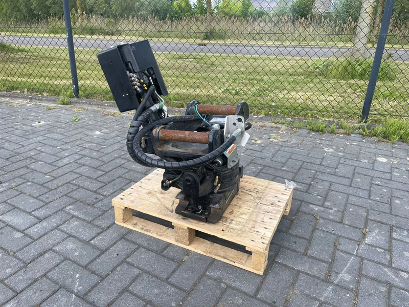 STEELWRIST X06 S40 | TILT ROTATOR | VLS | FPL | RF | NEW / UNUSED - Tiltrotator für Baumaschine: das Bild 1 STEELWRIST X06 S40 | TILT ROTATOR | VLS | FPL | RF | NEW / UNUSED - Tiltrotator für Baumaschine: das Bild 1