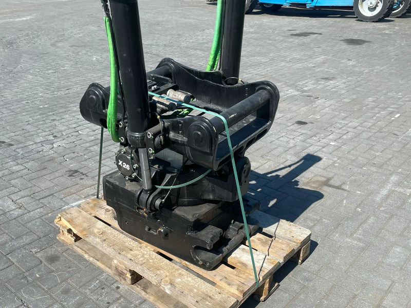 STEELWRIST X26 SQ70 | S70 | OILQUICK | ROTOTILT | NEW / UNUSED - Tiltrotator für Baumaschine: das Bild 4 STEELWRIST X26 SQ70 | S70 | OILQUICK | ROTOTILT | NEW / UNUSED - Tiltrotator für Baumaschine: das Bild 4