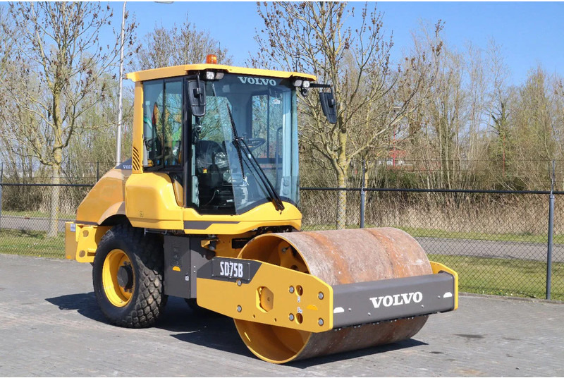 Volvo SD75B | SD 75 B | NEW / UNUSED | 1 YEAR WARRANTY - Walzen: das Bild 5 Volvo SD75B | SD 75 B | NEW / UNUSED | 1 YEAR WARRANTY - Walzen: das Bild 5
