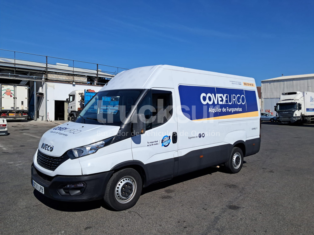 IVECO 35S14 12M3 - Koffer Transporter: das Bild 1 IVECO 35S14 12M3 - Koffer Transporter: das Bild 1