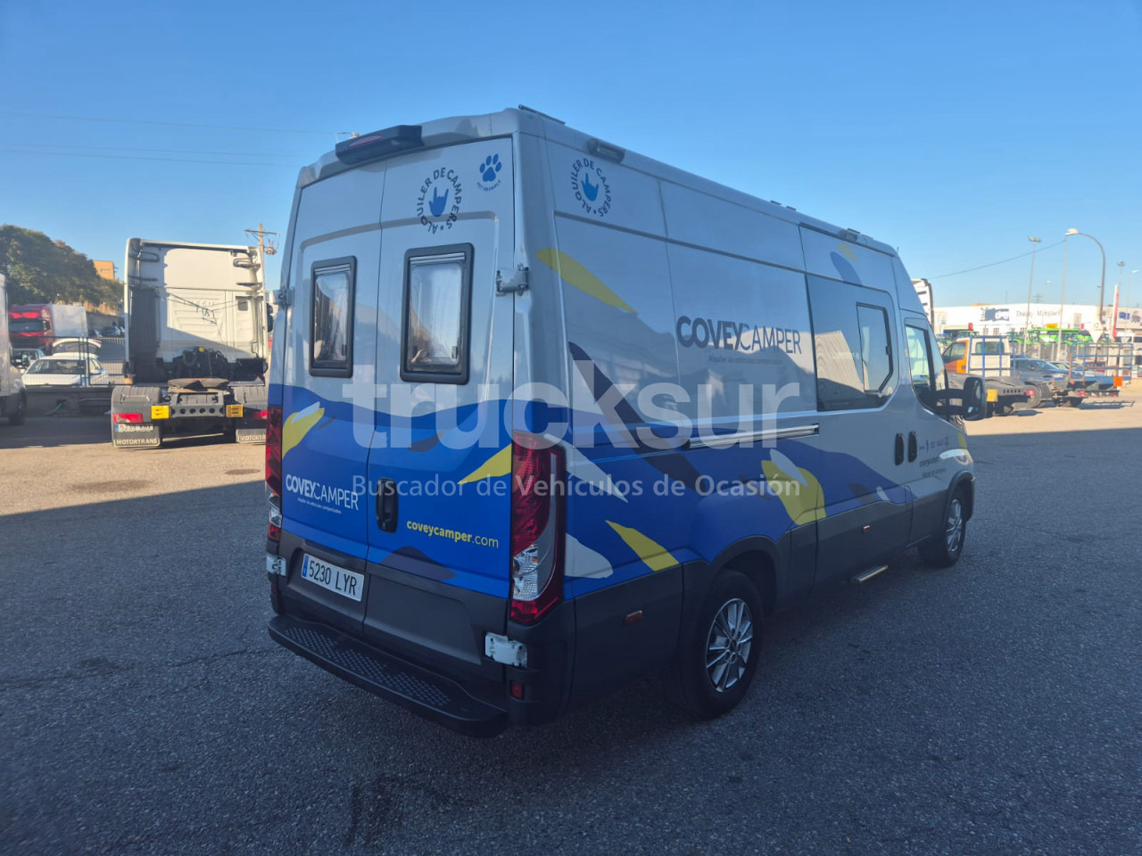 IVECO 35S16 CAMPER - Koffer Transporter: das Bild 3 IVECO 35S16 CAMPER - Koffer Transporter: das Bild 3