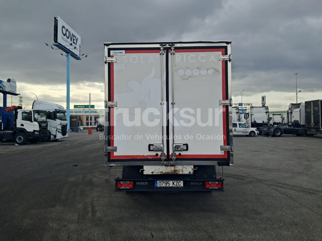 IVECO 72C18 - Kühlkoffer LKW: das Bild 4 IVECO 72C18 - Kühlkoffer LKW: das Bild 4