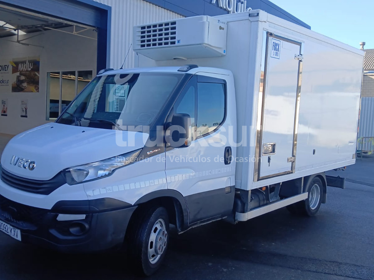 IVECO DAILY 35C15 FRC-X - Koffer Transporter: das Bild 2 IVECO DAILY 35C15 FRC-X - Koffer Transporter: das Bild 2