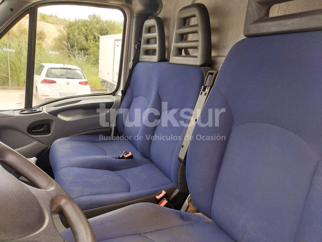 Koffer Transporter IVECO DAILY 35S12 7M3: das Bild 13