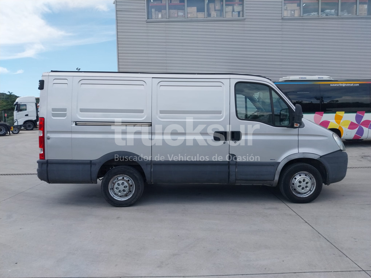 Koffer Transporter IVECO DAILY 35S12 7M3: das Bild 7