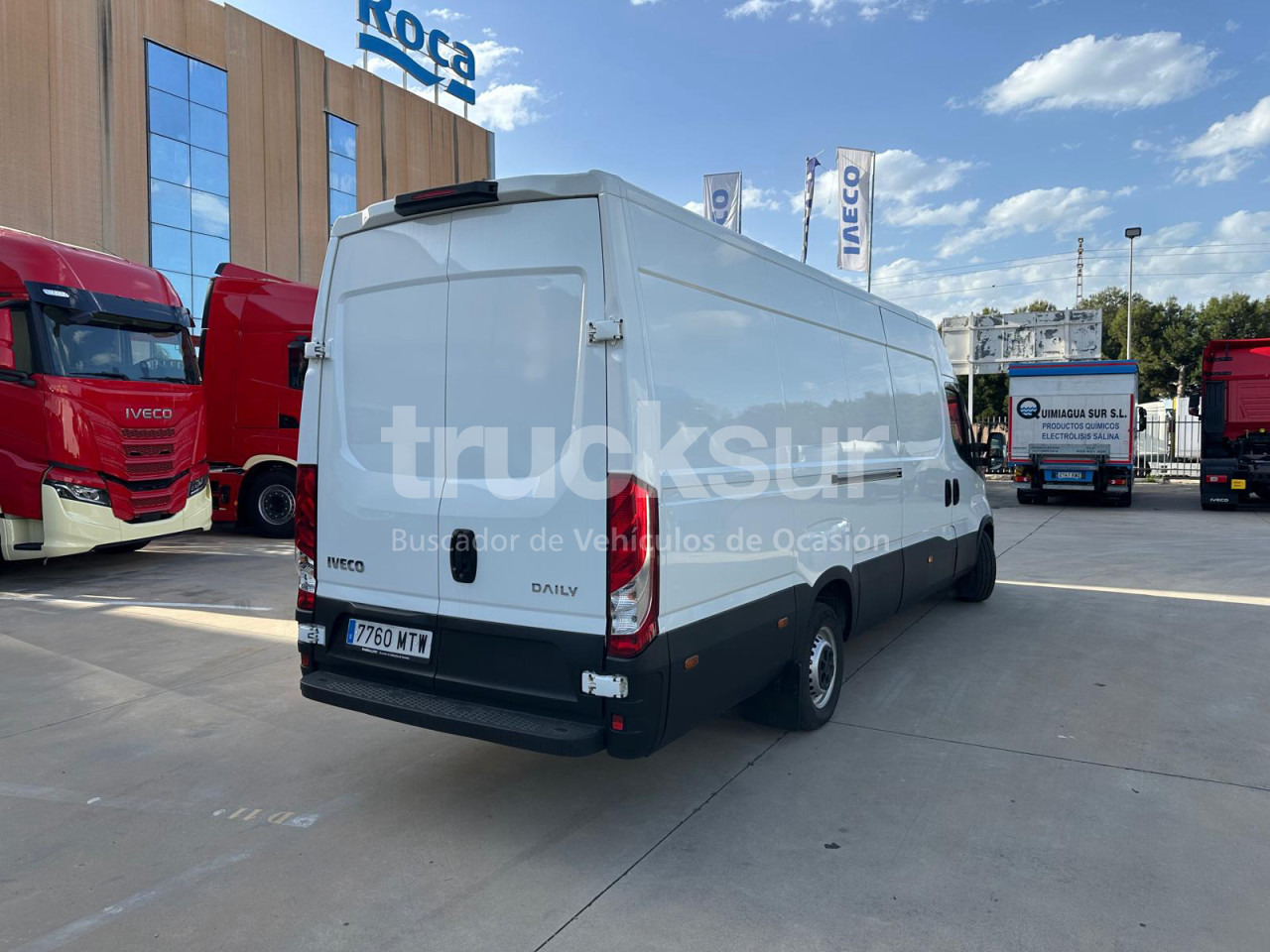 IVECO DAILY 35S16 F 16M3 - Koffer Transporter: das Bild 4 IVECO DAILY 35S16 F 16M3 - Koffer Transporter: das Bild 4