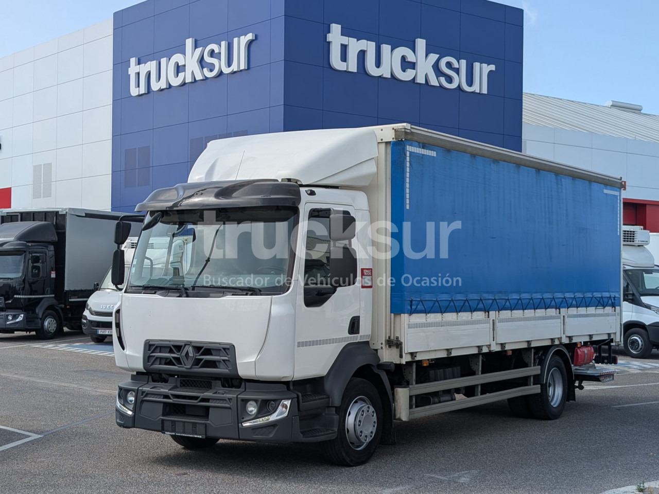RENAULT D240.12 - Plane LKW: das Bild 1 RENAULT D240.12 - Plane LKW: das Bild 1