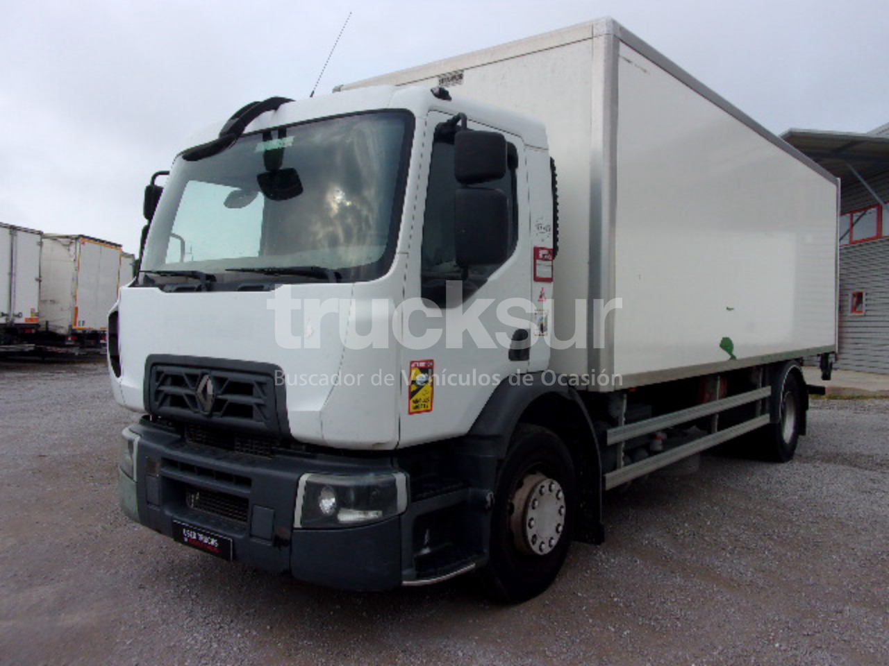 RENAULT D320.18 - Koffer LKW: das Bild 1 RENAULT D320.18 - Koffer LKW: das Bild 1