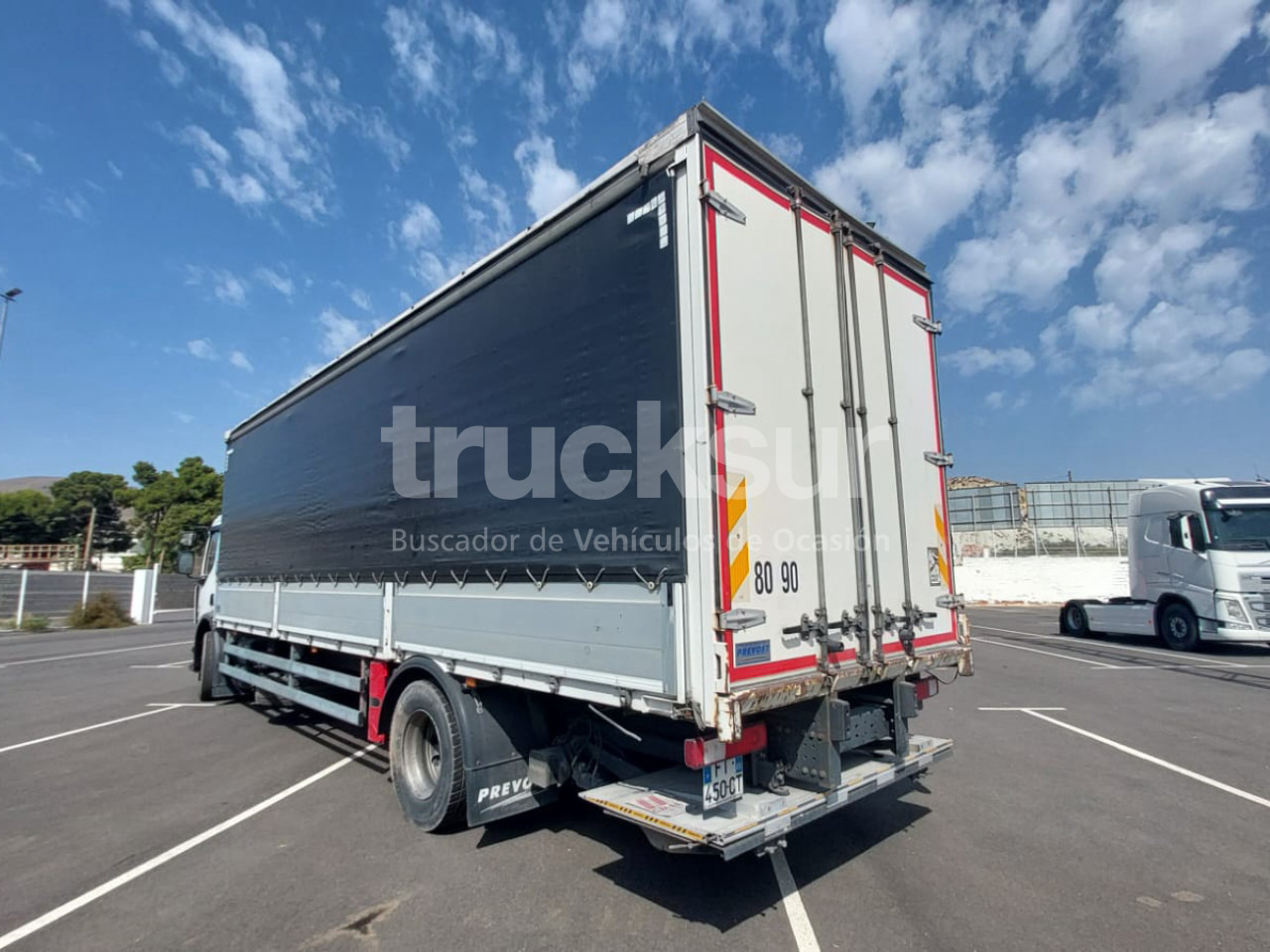 RENAULT D380.18 - Plane LKW: das Bild 4 RENAULT D380.18 - Plane LKW: das Bild 4