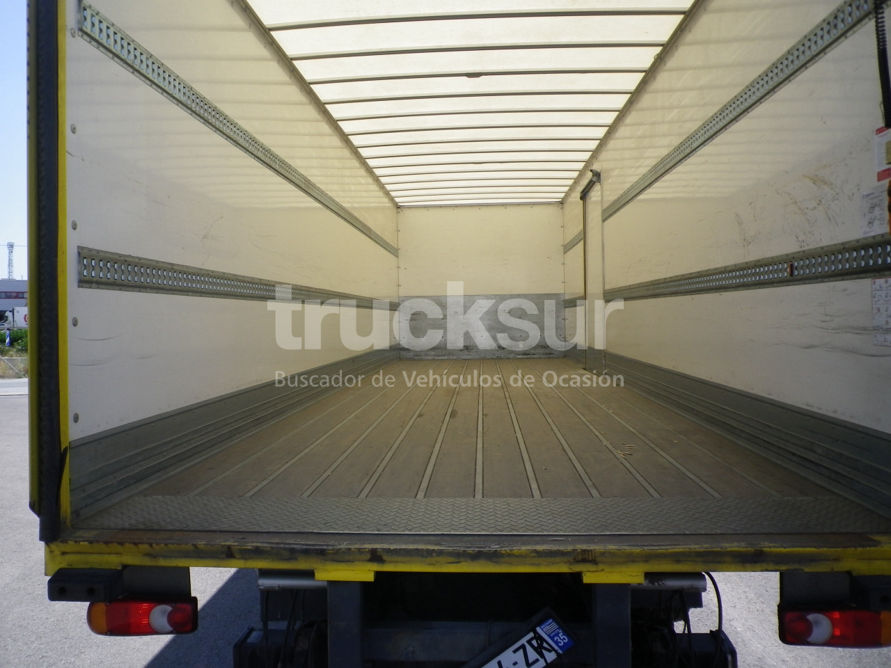 Koffer LKW RENAULT D380.26  6X2*4 ejes 6x2*4: das Bild 7