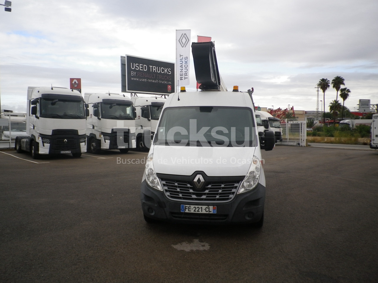RENAULT MASTER 130.35 CESTA - Koffer Transporter: das Bild 3 RENAULT MASTER 130.35 CESTA - Koffer Transporter: das Bild 3