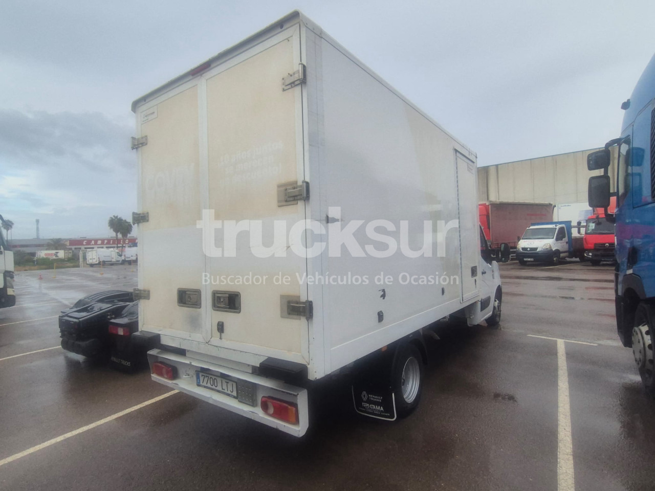RENAULT MASTER 165.35 - Koffer Transporter: das Bild 3 RENAULT MASTER 165.35 - Koffer Transporter: das Bild 3