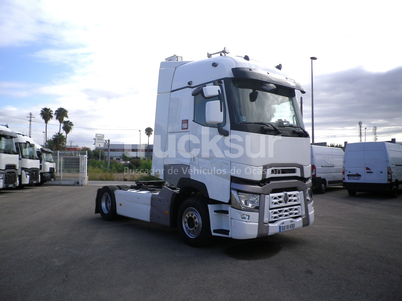 RENAULT T520 HIGH SLEEPER CAB - Sattelzugmaschine: das Bild 3 RENAULT T520 HIGH SLEEPER CAB - Sattelzugmaschine: das Bild 3