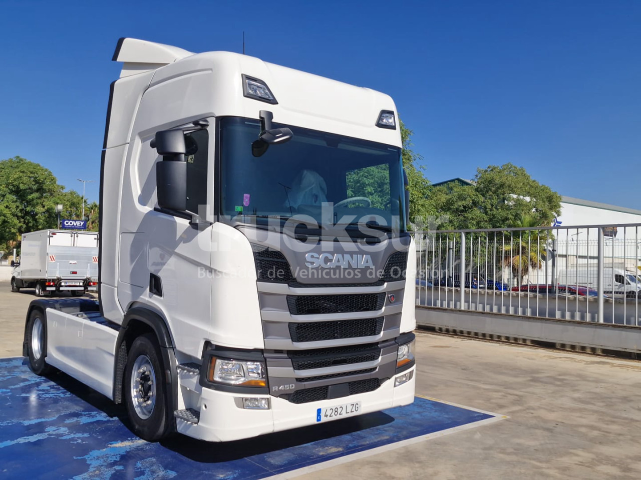 SCANIA R450 - Sattelzugmaschine: das Bild 2 SCANIA R450 - Sattelzugmaschine: das Bild 2