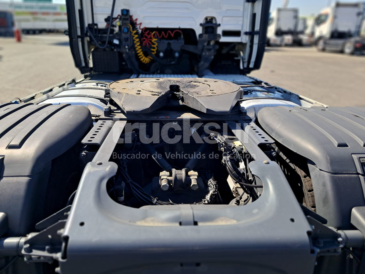 Sattelzugmaschine SCANIA R450: das Bild 11