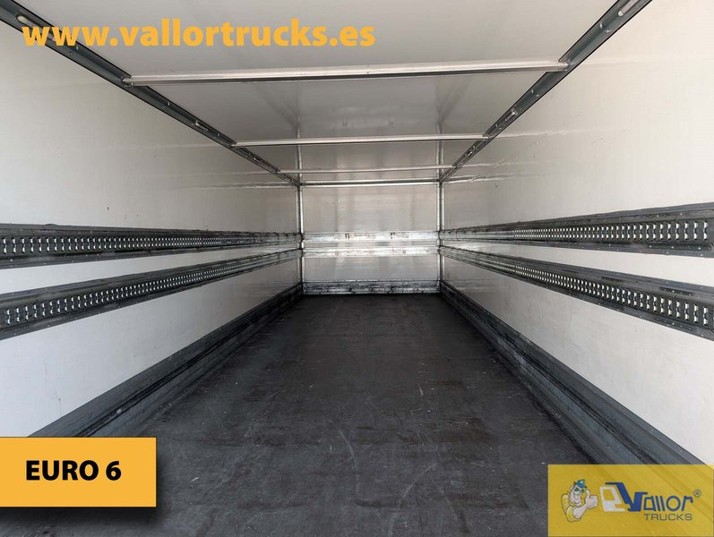 IVECO EUROCARGO 120E25 - Koffer LKW: das Bild 4 IVECO EUROCARGO 120E25 - Koffer LKW: das Bild 4