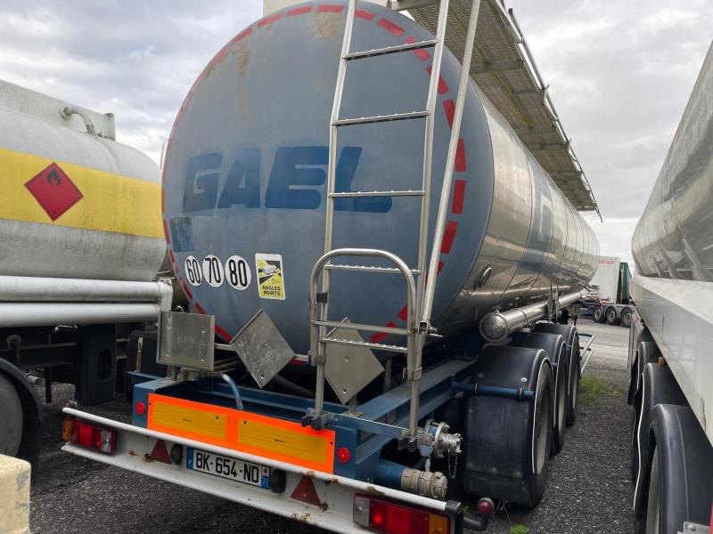 Bsl - Tankauflieger: das Bild 3 Bsl - Tankauflieger: das Bild 3