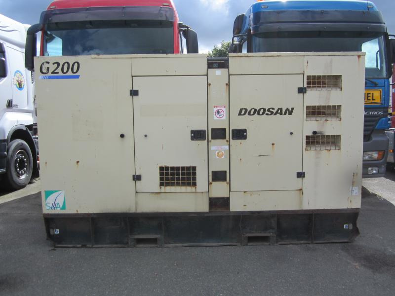 Doosan G200 - Stromgenerator: das Bild 1 Doosan G200 - Stromgenerator: das Bild 1