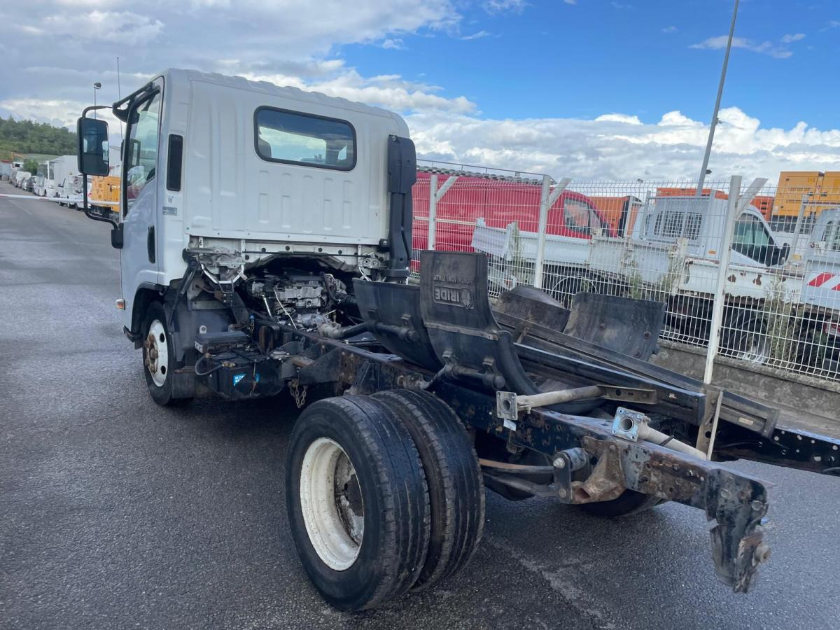 Isuzu - Fahrgestell LKW: das Bild 4 Isuzu - Fahrgestell LKW: das Bild 4