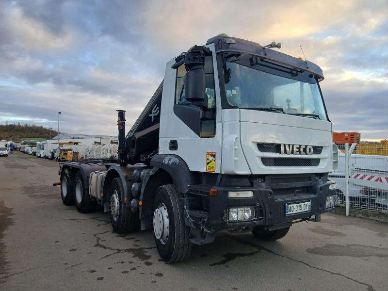 Iveco Trakker - Abrollkipper: das Bild 3 Iveco Trakker - Abrollkipper: das Bild 3