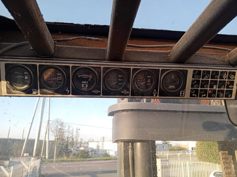Linde H100 - Dieselstapler: das Bild 5 Linde H100 - Dieselstapler: das Bild 5