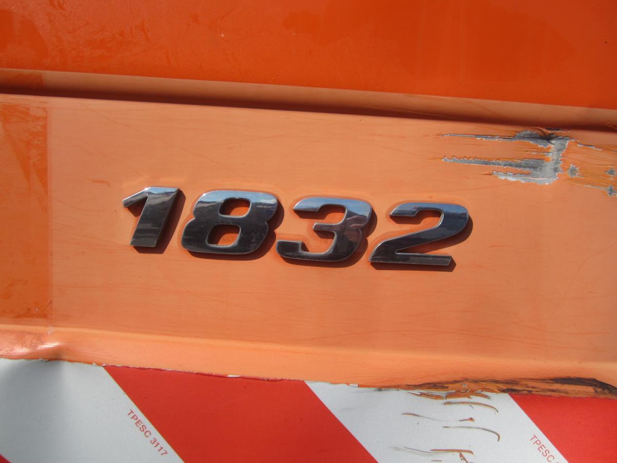 Mercedes Actros 1832 - Kipper: das Bild 2 Mercedes Actros 1832 - Kipper: das Bild 2