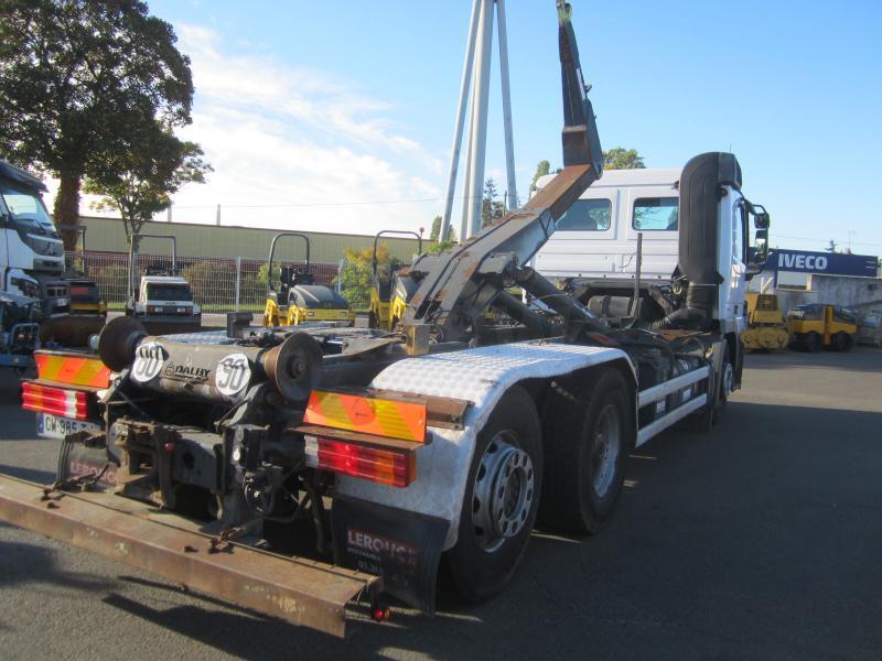 Mercedes Actros - Abrollkipper: das Bild 5 Mercedes Actros - Abrollkipper: das Bild 5