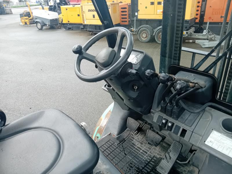 Mitsubishi FD30N - Dieselstapler: das Bild 5 Mitsubishi FD30N - Dieselstapler: das Bild 5