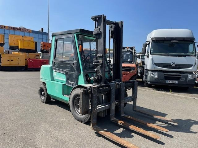 Mitsubishi FD40KL - Dieselstapler: das Bild 2 Mitsubishi FD40KL - Dieselstapler: das Bild 2