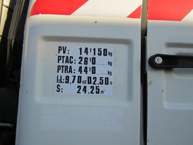 Renault G 300 - Bitumenspritzmaschine: das Bild 4 Renault G 300 - Bitumenspritzmaschine: das Bild 4
